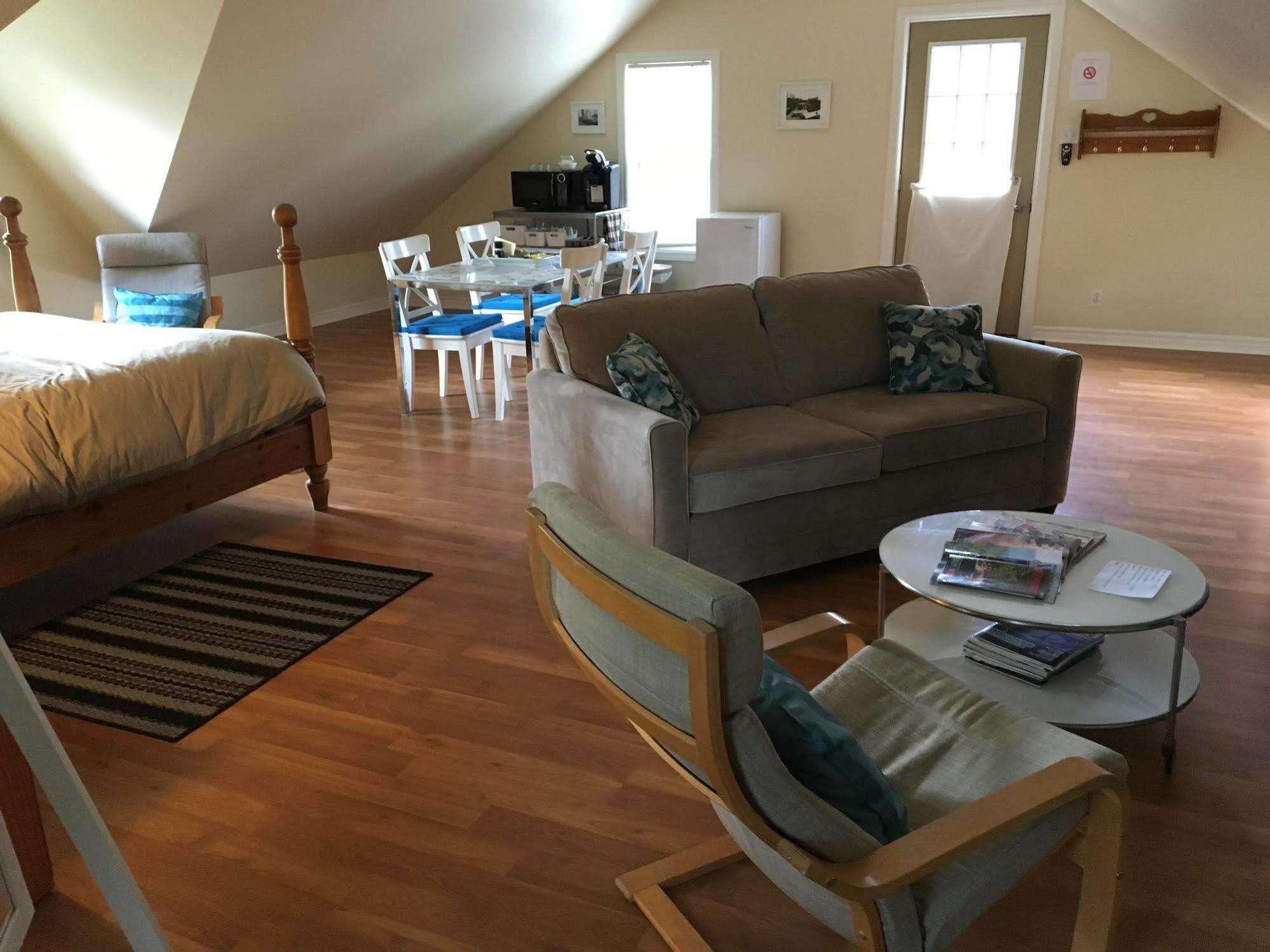 Merrickville Guest Suites Εξωτερικό φωτογραφία